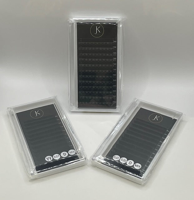 Flat Lashes 0.20 mixed tray D curl